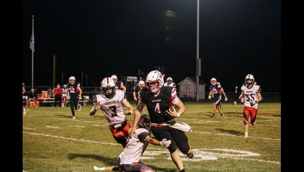 No. 4 Bryar Ender travels across the field with the ball in hand.
